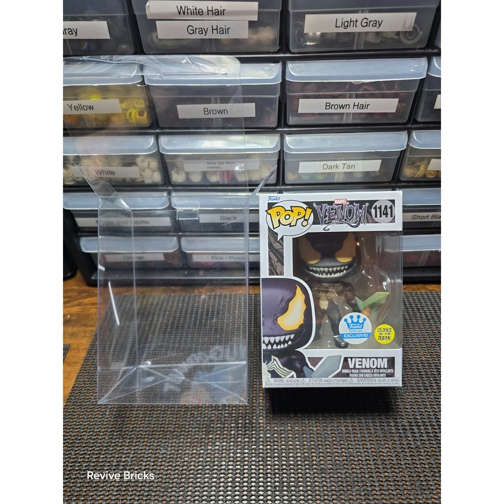 Funko Pop! Marvel Venom Venom Glow #1141 Funko Exclusive W/ Protector